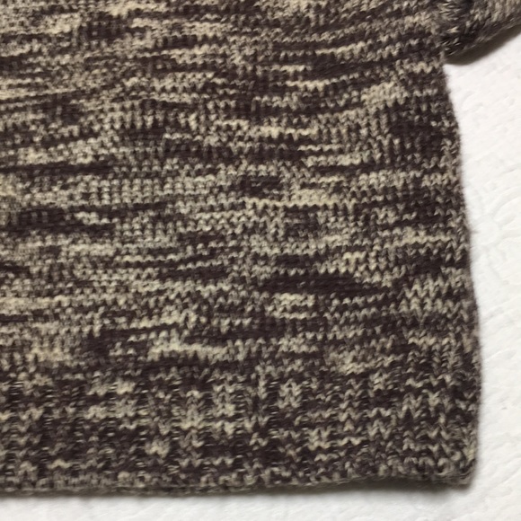 12-18m (4/$20) Rudolph Sweater by Joe Fresh - Picture 11 of 16